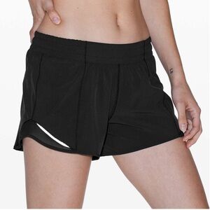 Lululemon Hotty Hot Short II *Long 4"